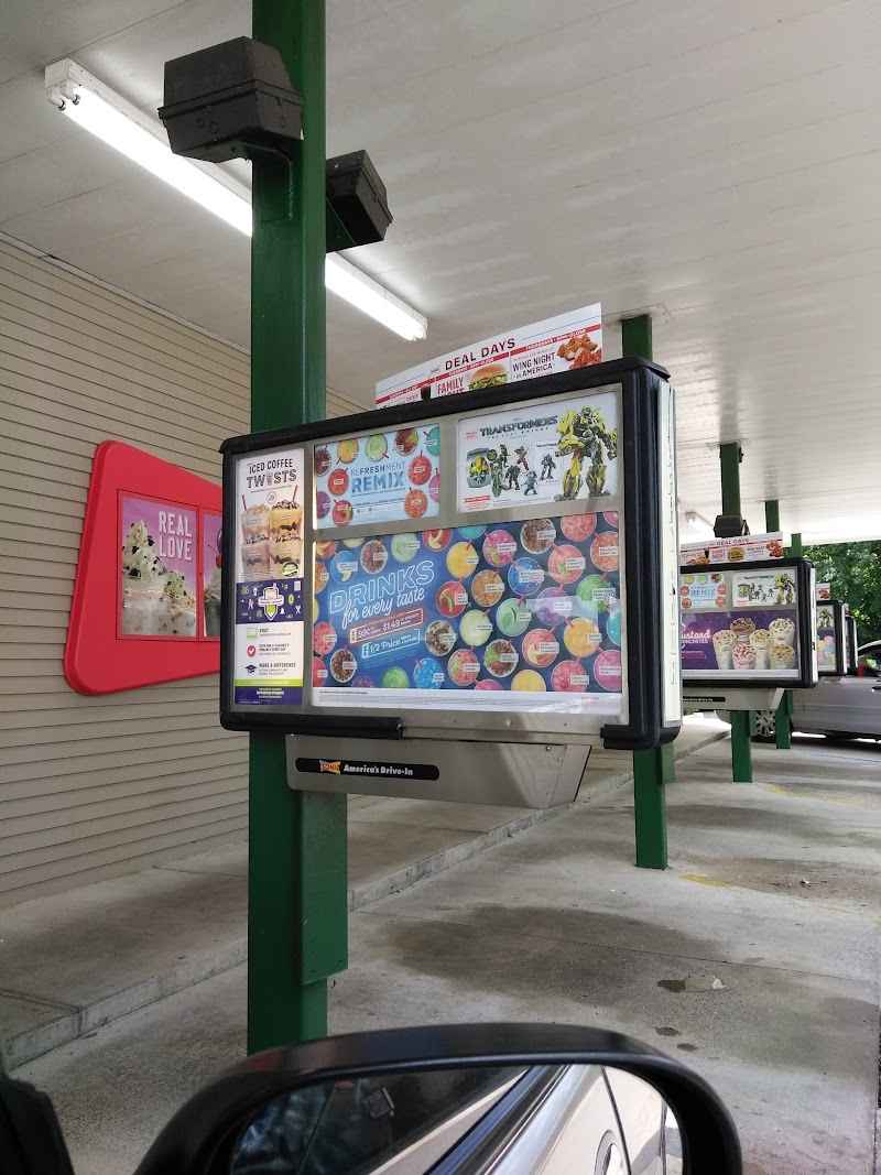 Photo of Sonic Drive-In 1